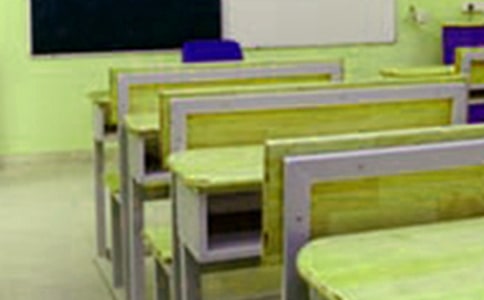 ��ӭУ�ѻ�ĸУ����100��