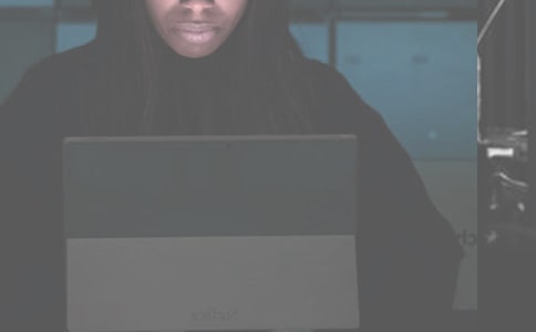 ���ڰ�ҹ�ľ���