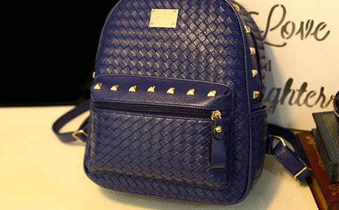 �ö�̬�滮������ݷ�ʵ��0-1��������ıȽ�