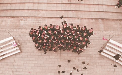 �й�רҵ��ҵʵϰ���淶�ļ�����ƪ