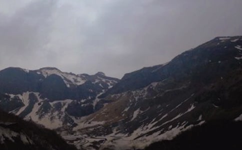 �γ���ɽ����