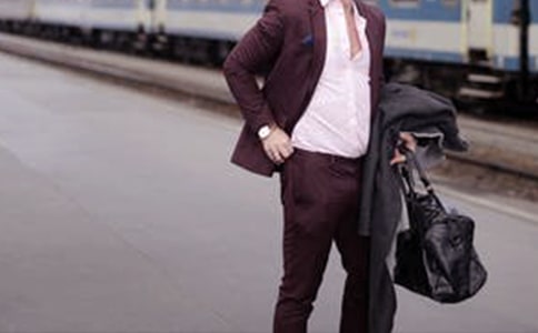 ���۳�����ܽ�