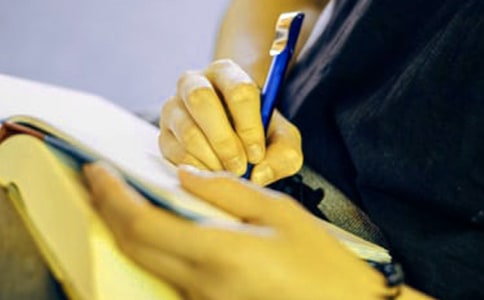 ��ʵ�ã�Цè�ռǶ����