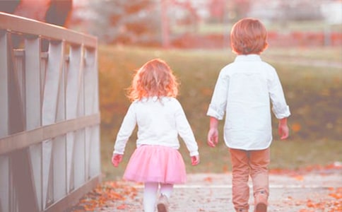 �Զ�Ůʧ���ľ���