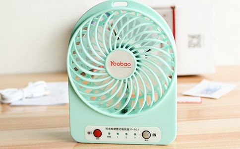 ���Ӻ͵����