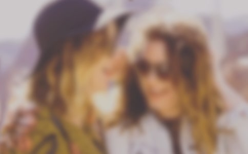 �ظ�Ů��Ṥ���˲Ŷ���Ľ���ĵ��б���