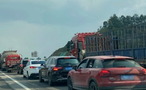 ���ٹ�·�ϰ��깤���ܽ�