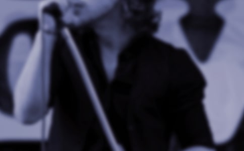 �����˸��־���