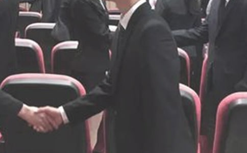 ���ز���ְ����