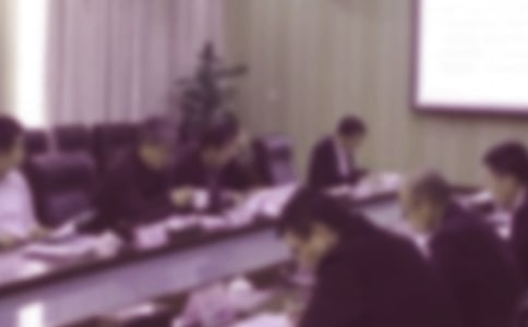 �ɶ�������ͶƱ�ƶ��о�