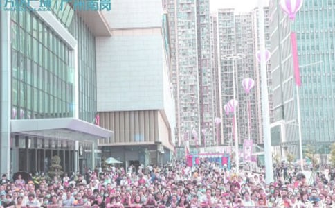 С���Ĺ㳡����