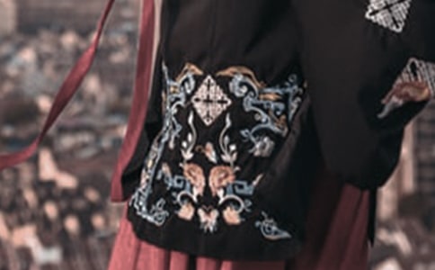 �������ģ��뺺��һ���߹�