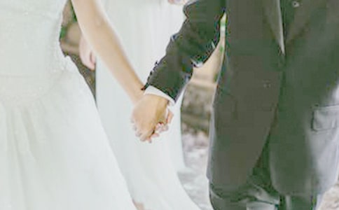 ũ�����ظ�Ů������ͥ״�����б���