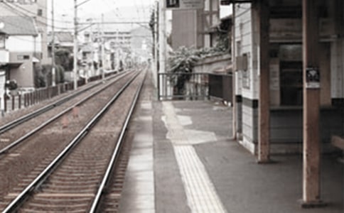 ��վ�����������ʵ������