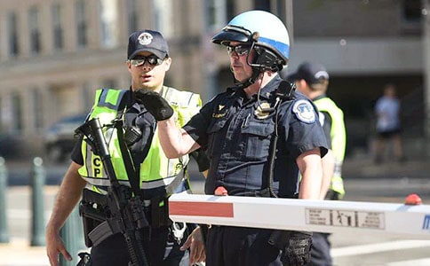 ���������ж��ϰ��깤���ܽ�