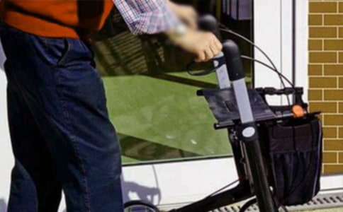 ���ھ���Ժ�Ĳ߻���