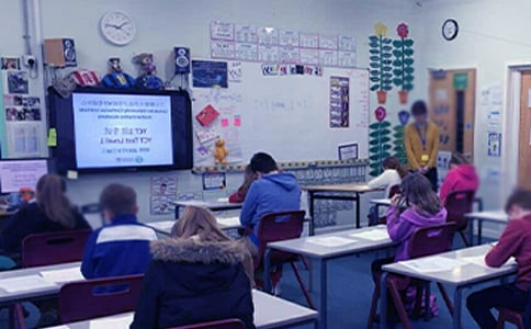 ���и�һ�������·��¿�����