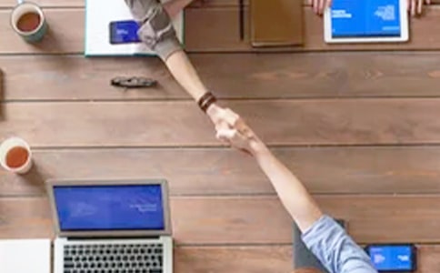 �ͻ����챨��