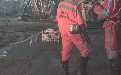 ú���������¶��ܽ�