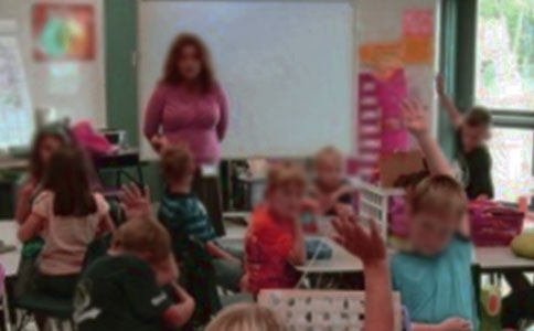 ���ڸ���ʦ��һ���л��