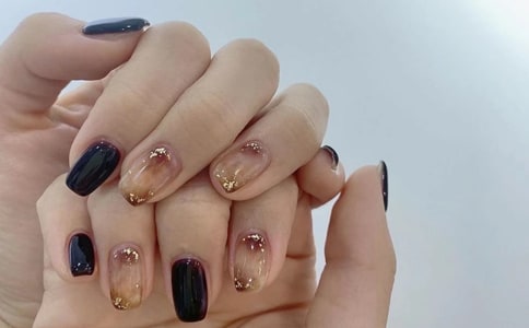 ���׻����