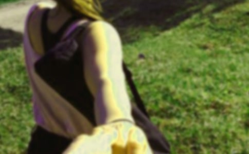 д�������Ů�ѵ�����