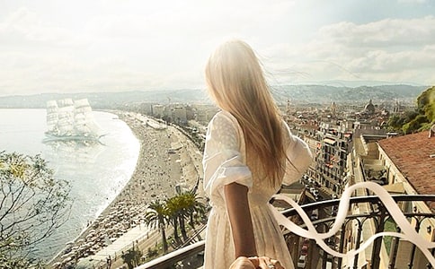 ��Ů���ϴ�������