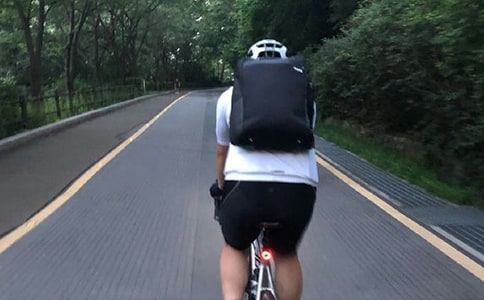 ���е����ģ�ͨ��29ƪ��