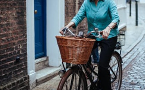 �������е����£�����Զ��