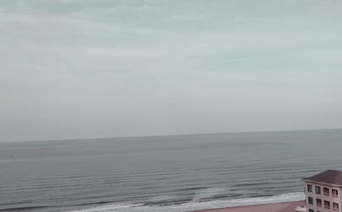 ��д�ػʵ���ɫ���������ģ�ͨ��30ƪ��