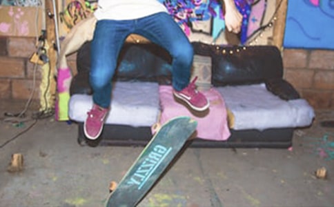 ��������ʱ�ж��������ֵ�۵�Ӱ��