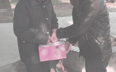 ����������