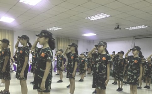 ����Ӫ������