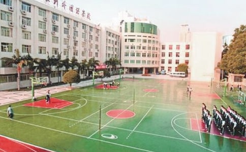 ��һУ԰����