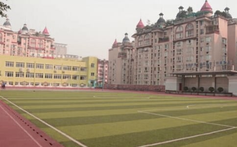 ��д����У԰�ľ�ɫ�������ģ���ѡ4ƪ��