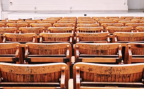 ѧУ�칫�����θ����ܽ�15ƪ