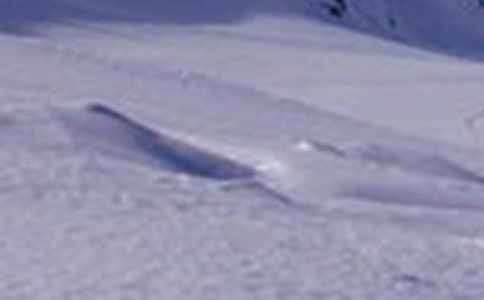 ��������ѩɽ����