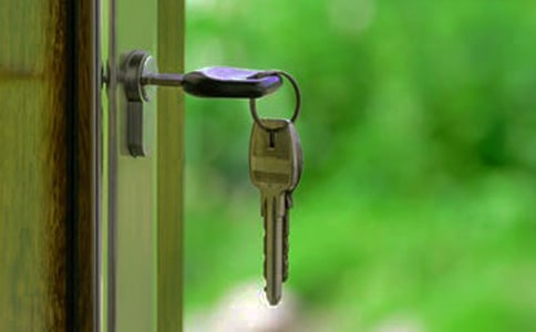 ���غ������ǽ�ѧ�ɹ��Ľ�Կ��