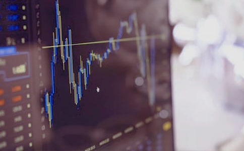 ֤ȯ��ҵ���������ܽᣨ��ѡ9ƪ��