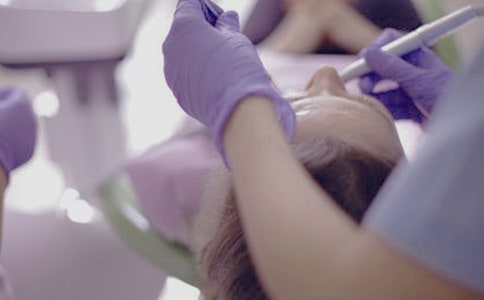 ���ڰ��ǳ��۵�����Ȧ��Ĭ����