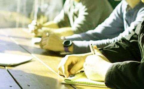 ��������֯������̸�ᷢ�Ի㱨